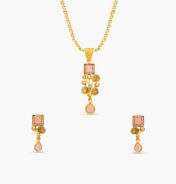 The Soothing Pendant Set